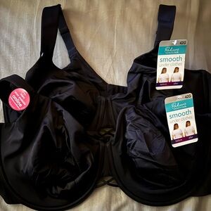 Two Radiant vanity fair bras￼42G